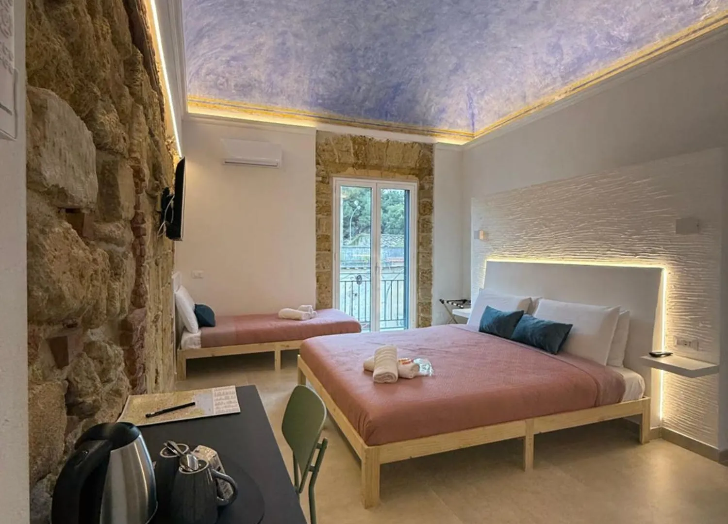 La Piccola Formica Rooms And Breakfast Palermo