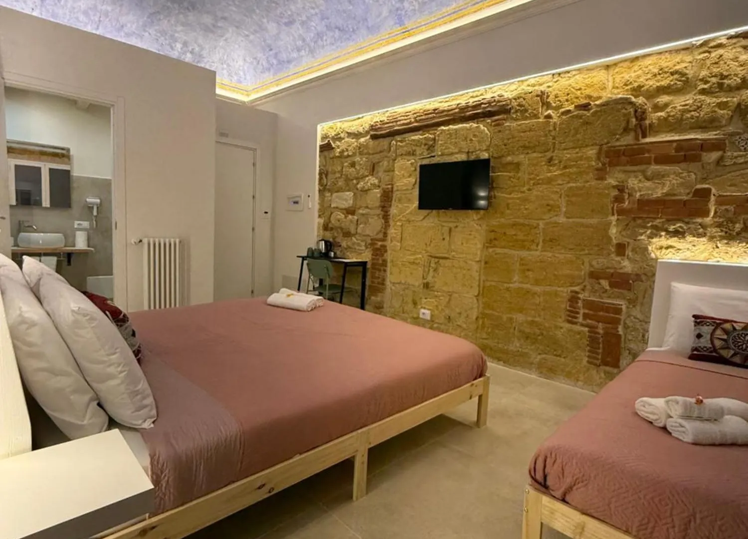 La Piccola Formica Rooms And Breakfast Palermo