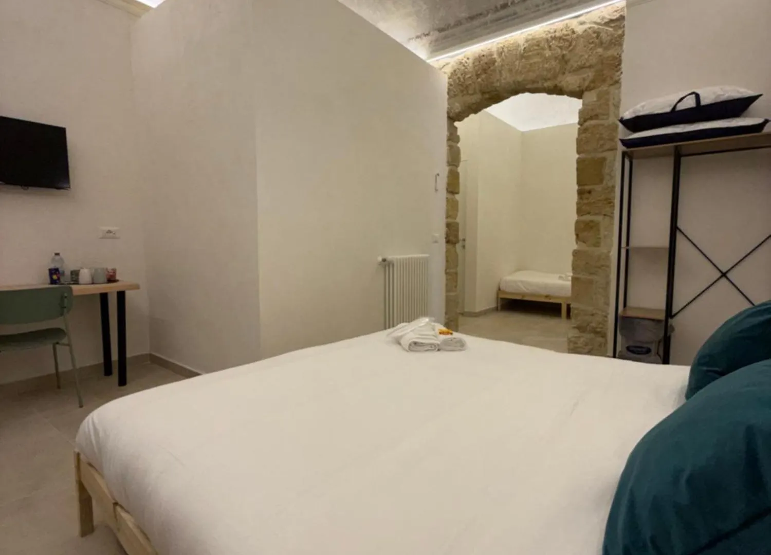 La Piccola Formica Rooms And Breakfast Palermo 0*,  Italy