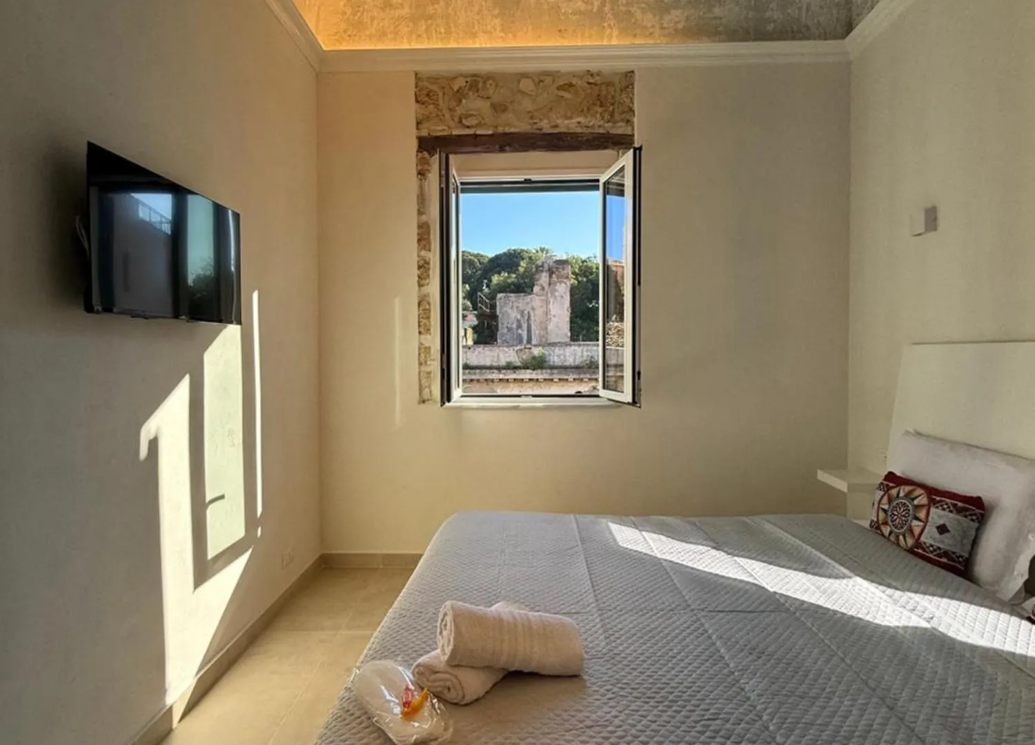 Guest house La Piccola Formica Rooms And Breakfast Palermo